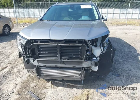 2024 GMC Terrain Awd Denali z USA, uszkodzony, nr VIN 3GKALXEG5RL233855